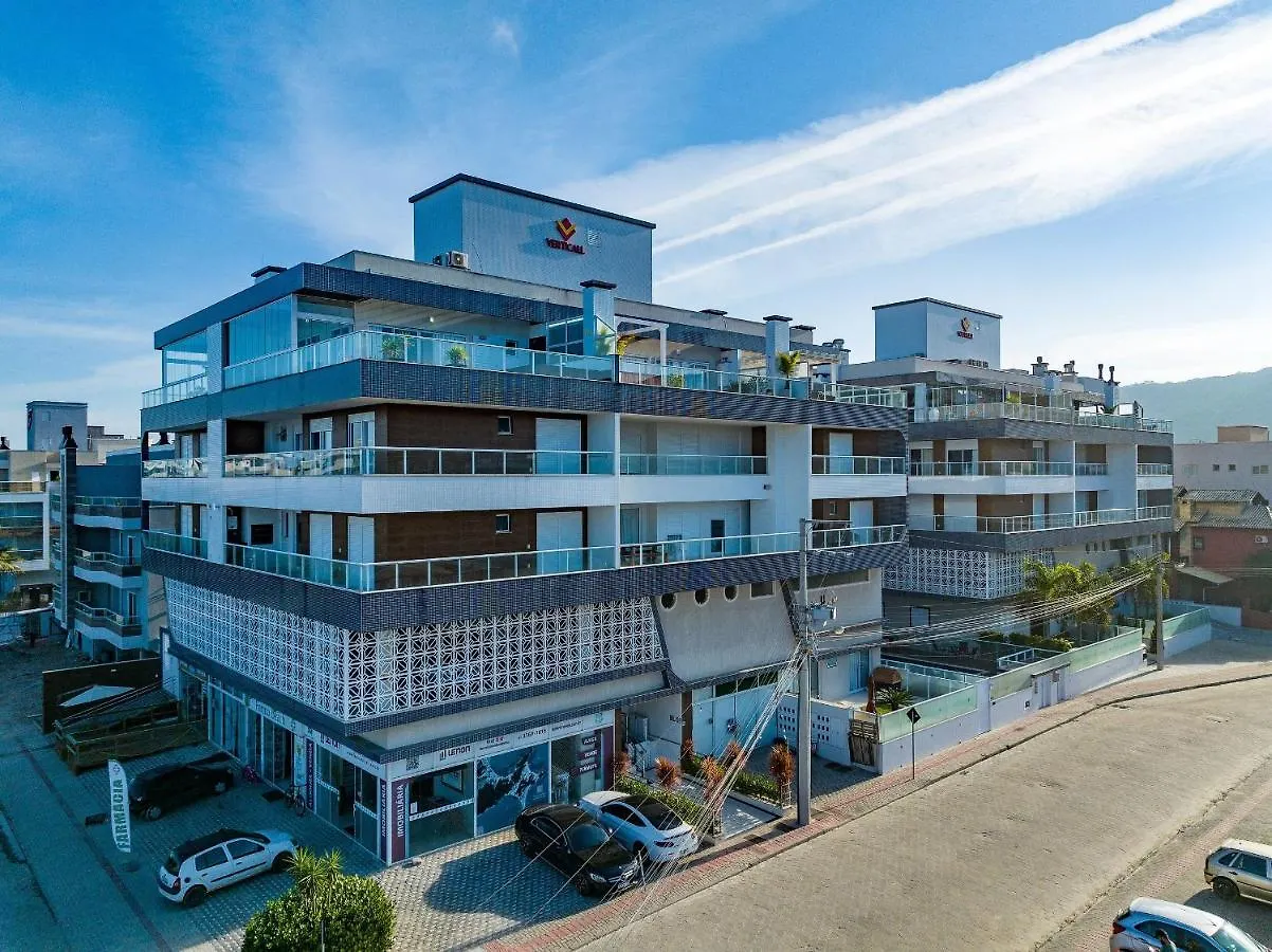 דירה בומבינאס 191 - Apartamento Garden Na Praia De Mariscal